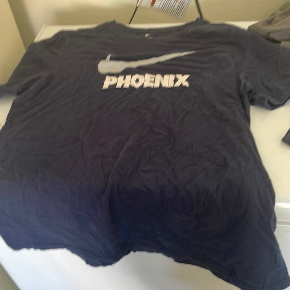 Large Nike t shirt